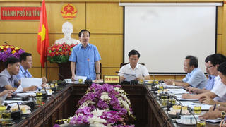 Tháo gỡ khó khăn trong việc hỗ trợ nhóm lao động bị ảnh hưởng sâu nhất