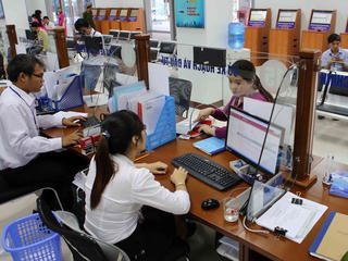 Tinh giản biên chế, nâng cao chất lượng dịch vụ công