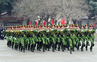 Công an Việt Nam vững vàng trên mọi trận thế