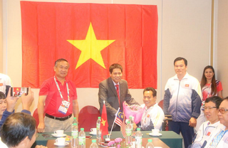 Đại sứ Việt Nam tại Malaysia động viên đoàn thể thao tại Para Games 9
