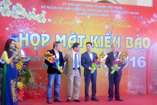 Bà con kiều bào họp mặt Tết Bính Thân tại TP Đà Nẵng