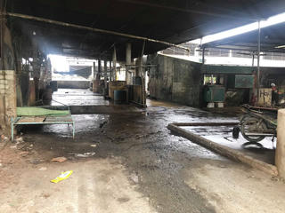 Lò mổ 'hành' dân