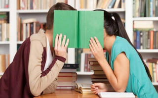 Băn khoăn chuyện giáo dục giới tính