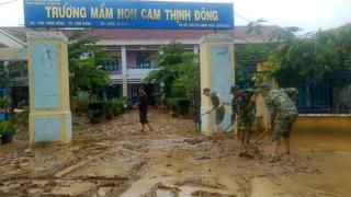 Các tỉnh Nam Trung Bộ khẩn trương khắc phục hậu quả sau bão số 9