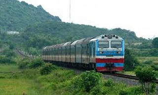 Tăng thêm nhiều đoàn tàu mới vào phục vụ trong dịp Tết 2018
