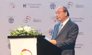 Thủ tướng Nguyễn Xuân Phúc: Nhìn về hướng Đông, hãy chọn Việt Nam