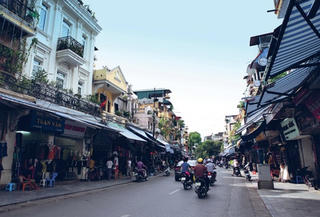 Lát đá phố cổ Hà Nội: Sẽ cân nhắc kỹ