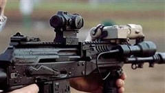 Australia: Tiếp tục cấp phép bán vũ khí cho Arab Saudi