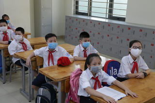 Cuộc đua vào lớp 6 trường điểm: Nóng hơn tuyển sinh đại học 