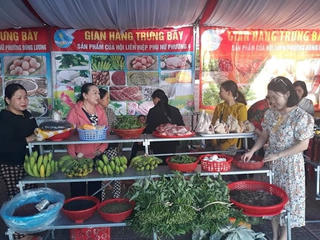Quảng Trị: 11 gian hàng tham gia 'Phiên chợ nông sản an toàn năm 2020'