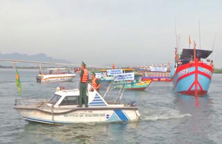 Thủ tướng yêu cầu hỏa tốc ứng phó với bão số 5