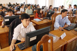 Quy định tiêu chuẩn nghiệp vụ, xếp lương, thi nâng ngạch công chức