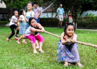 Trò chơi dân gian các nước 'hội ngộ' tại Hà Nội dịp Quốc tế thiếu nhi