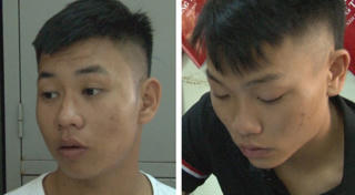 Bắt 2 đối tượng cướp giật vàng và hàng trăm triệu tiền mặt