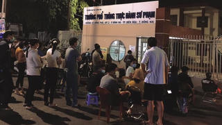 Tuyển sinh đầu cấp ở Hà Nội: Không để xảy ra tình trạng xếp hàng từ giữa đêm nộp hồ sơ