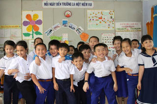 Sao nỡ bạo hành con trẻ