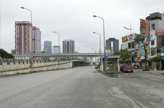 Hà Nội vận động người dân không ra khỏi nhà khi không có việc cần thiết