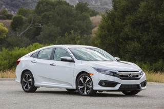 Honda Việt Nam thu hồi 300 xe Civic nhập khẩu để sửa lỗi túi khí