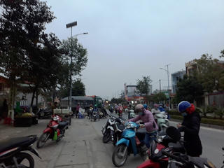 Bát nháo chợ cóc ở huyện nông thôn mới