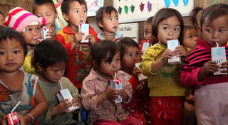 Trẻ mầm non được miễn giảm học phí trong trường hợp nào?