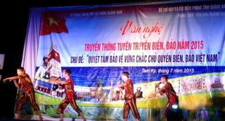 Quảng Nam: Văn nghệ truyền thông tuyên truyền về biển, đảo năm 2015