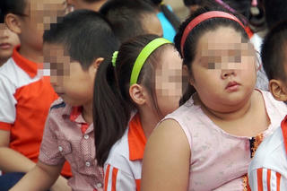 Ở nhà vì Covid-19, nhiều trẻ béo phì