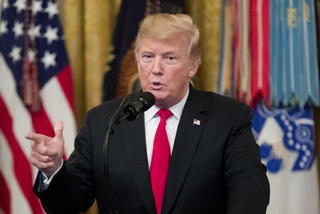 Hạ viện Mỹ điều tra mối quan hệ giữa Tổng thống Trump và Ả rập Xê út