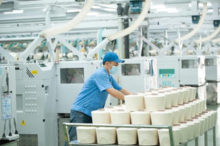 Vùng kinh tế trọng điểm phía Nam: Đứng dậy sau ‘bão dịch’