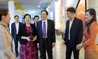 Nơi hội tụ sức mạnh đoàn kết của người Việt tại Lào