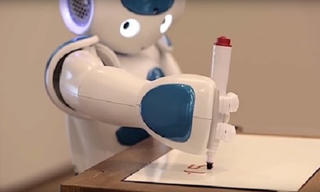 Phát triển Robot có thể tự học như trẻ em