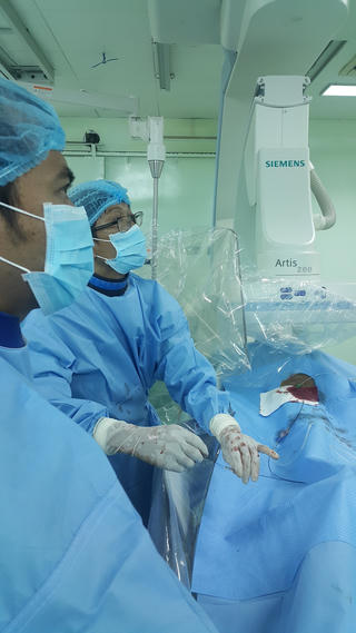 Bệnh nhân bị vỡ gan nặng được cứu sống không cần phẫu thuật 