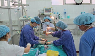 Chia sẻ kinh nghiệm phẫu thuật, gây mê hồi sức