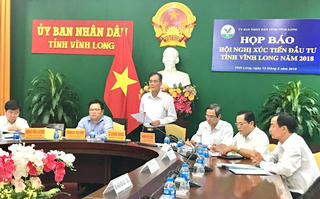 Vĩnh Long: Trao quyết định đầu tư 25 dự án