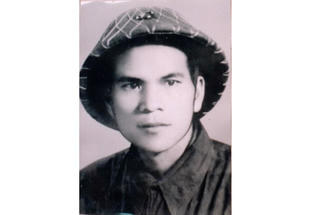 Tướng Dũng Hà với nhọc nhằn 'Sông cạn'