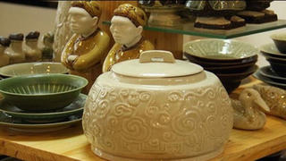 ‘Chuyện của gốm’