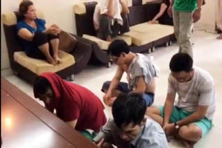 Đọc đúng mật khẩu mới vào được sòng bạc
