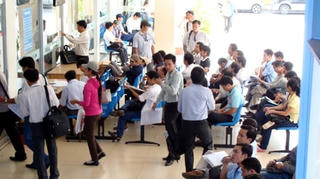 28% doanh nghiệp trả thêm chi phí hải quan