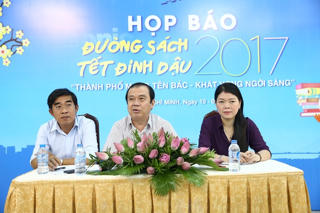 Lễ hội Đường Sách Tết Đinh Dậu năm 2017