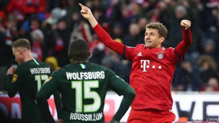Bundesliga: Bayern chính thức chiếm ngôi đầu của Dortmund