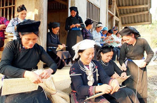 Gọn đầu mối trong chính sách giảm nghèo