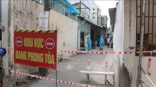 Trà Vinh: Tạm đình chỉ công tác Phó Giám đốc Trung tâm Y tế huyện Cầu Kè