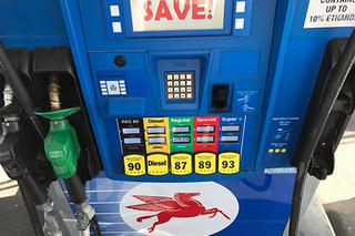 Hacker đánh cắp hơn 2.200 lít xăng tại Mỹ