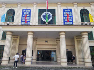 Học viên Học viện Múa Việt Nam vui mừng ngày cầm bằng tốt nghiệp