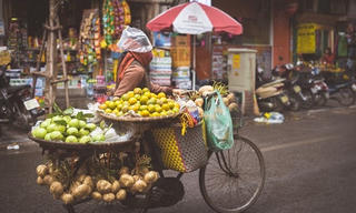 Phố cổ Hà Nội bình dị trên báo Anh