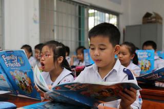 Năng lực ngoại ngữ của người Việt vẫn xếp hạng trung bình