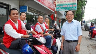 Người cựu binh và đội xe ôm thiện nguyện
