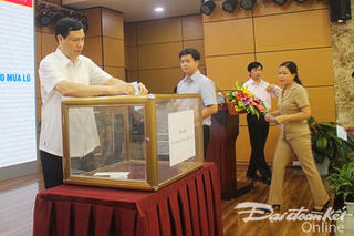 Quảng Ninh hỗ trợ các tỉnh miền Trung và Tây Bắc 4 tỷ đồng