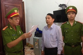 Khởi tố nguyên Chủ tịch UBND huyện 'biến đất công thành đất nông nghiệp'