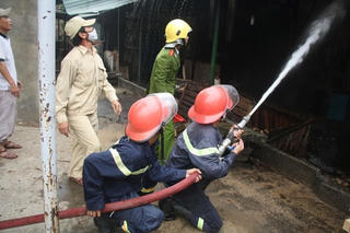 Quảng Ngãi: Cháy xưởng gỗ thiệt hại hàng trăm triệu đồng