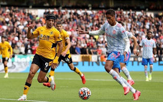 Man United chuyển nhượng nức lòng fan, Arsenal bị chê thậm tệ